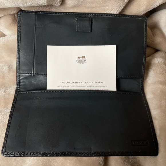 Coach Purse and matching leather wallet - Picture 7 of 7